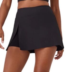 Spanx Contour Rib Front Slit Skort